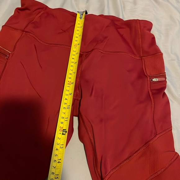 Lululemon Sz 10 Keep the Fleece tights 28” fleece running tights - Picture 6 of 7